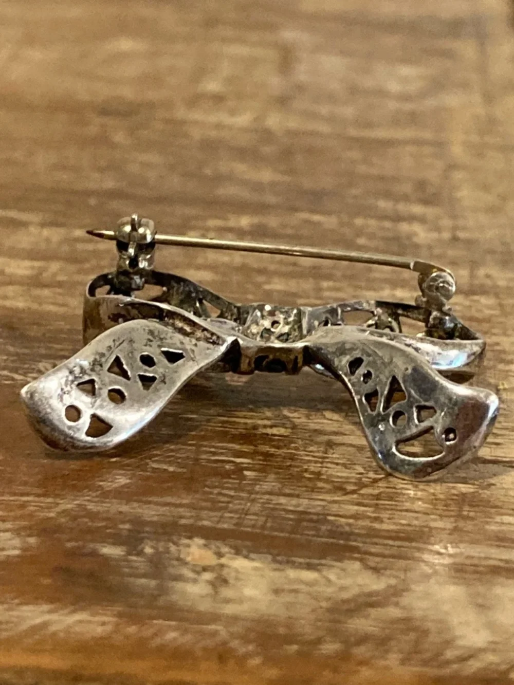 Silver Tone Bow Brooch Pin